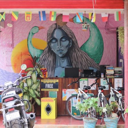 Hostelexp, Varkala - A Beach Town Hostel Exterior photo